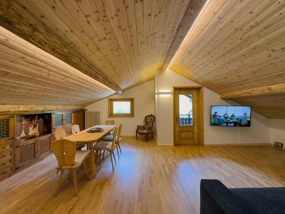 House 1 Via Funivie, Pista Stelvio, Posto Auto Apartment *