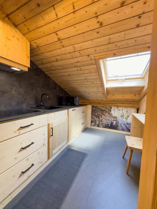 House 1 Via Funivie, Pista Stelvio, Posto Auto * Bormio