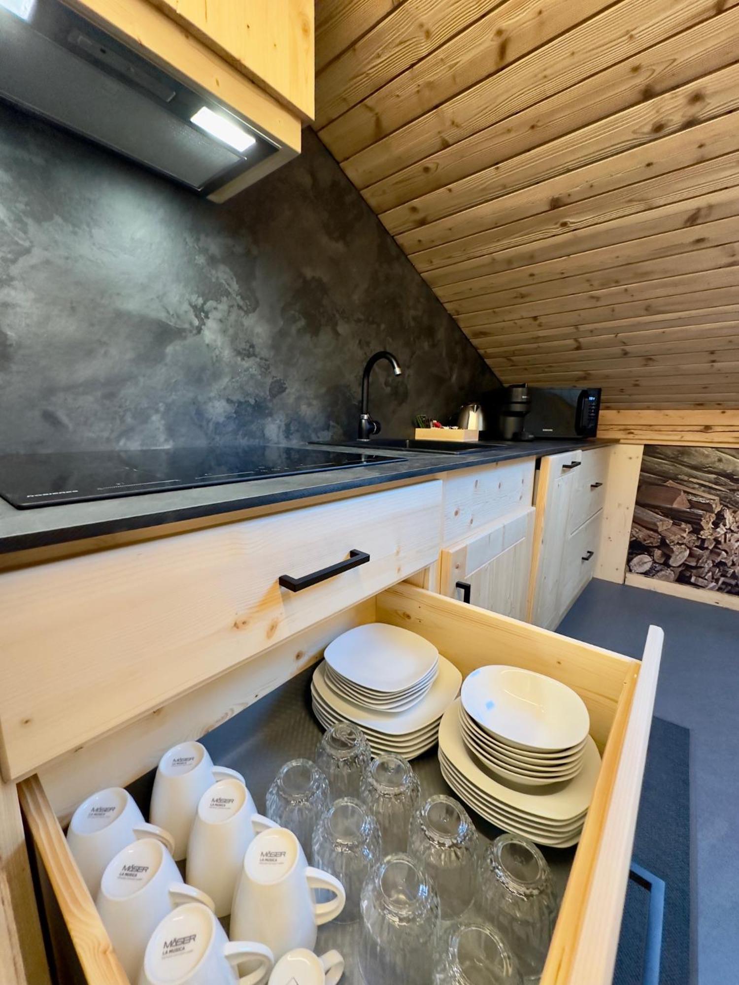 House 1 Via Funivie, Pista Stelvio, Posto Auto * Bormio