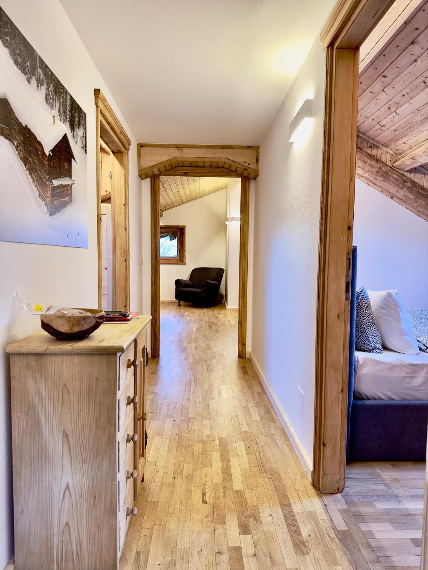 House 1 Via Funivie, Pista Stelvio, Posto Auto Apartment *